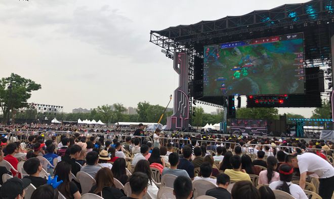 让我们共同 让我们共同