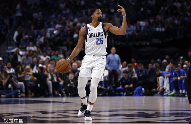 亚从中场发 亚从中场发